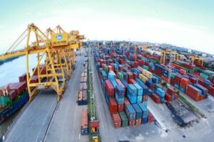 Cập nhật nhanh Kinh tế vĩ mô - Vĩ mô đầu tuần: thặng dư thương mại 1.7 tỷ USD trong nửa đầu tháng 8