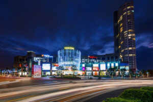 Cập nhật cổ phiếu VRE - Khuyến nghị MUA với giá mục tiêu 38.100 đồng/cp